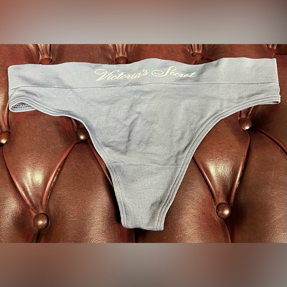 Victoria’s Secret Thong Underwear New With Tags